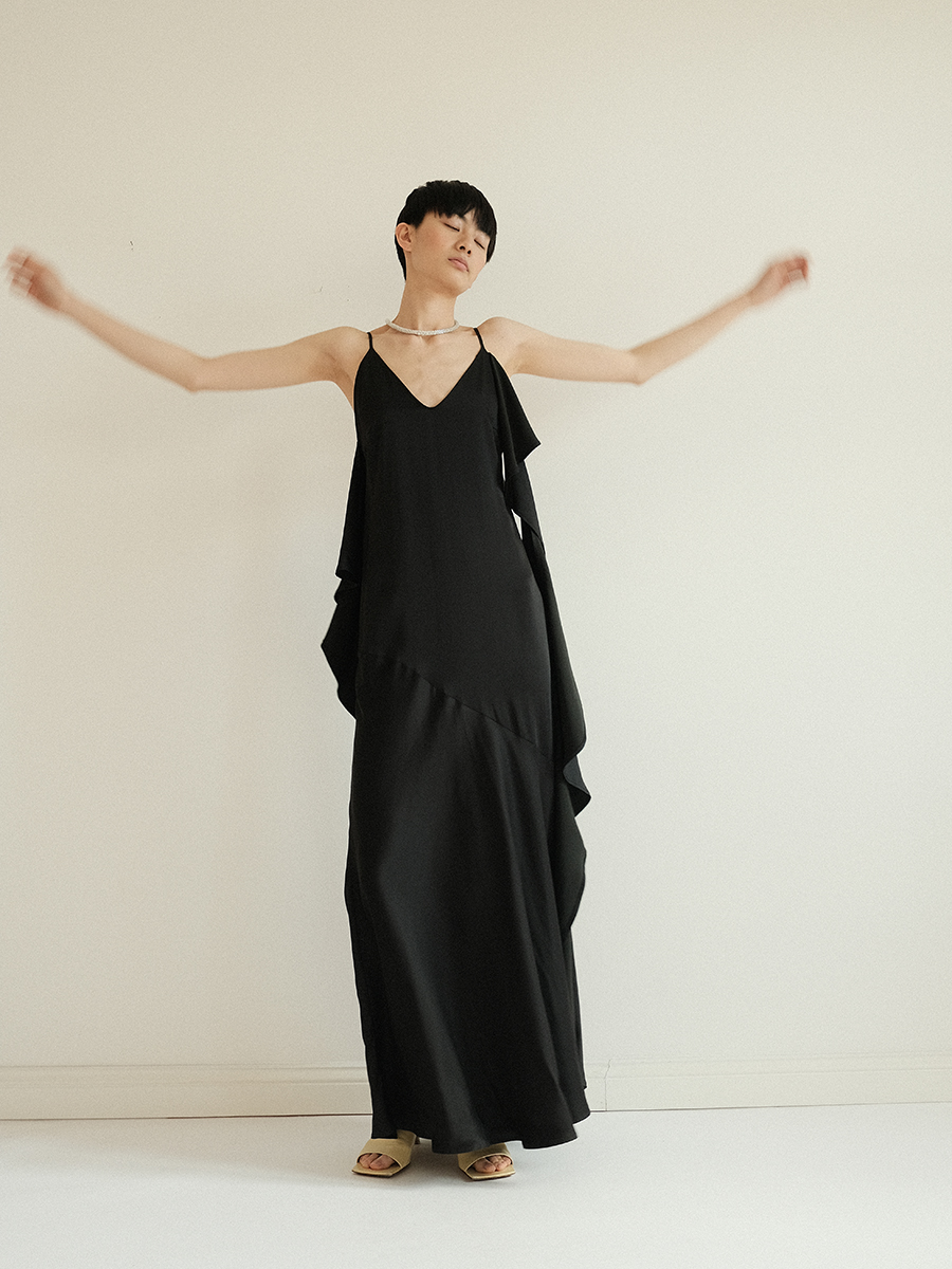 Dress Bella Butter cream & liquorice
