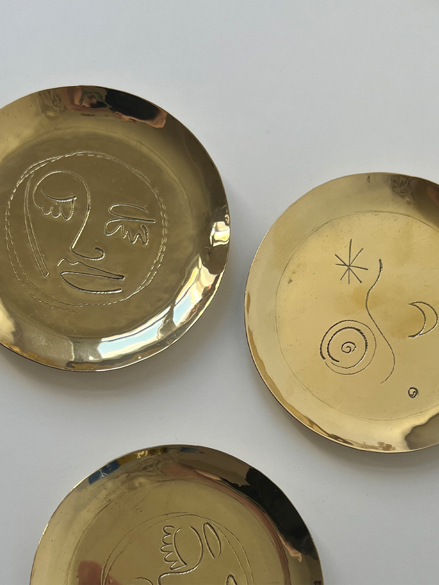The Little Ladies Jewelry Plate